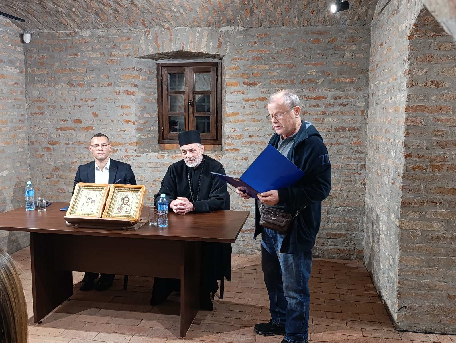 IMG-a9d3b25907ca2b19ceb8782922fc45a6-V