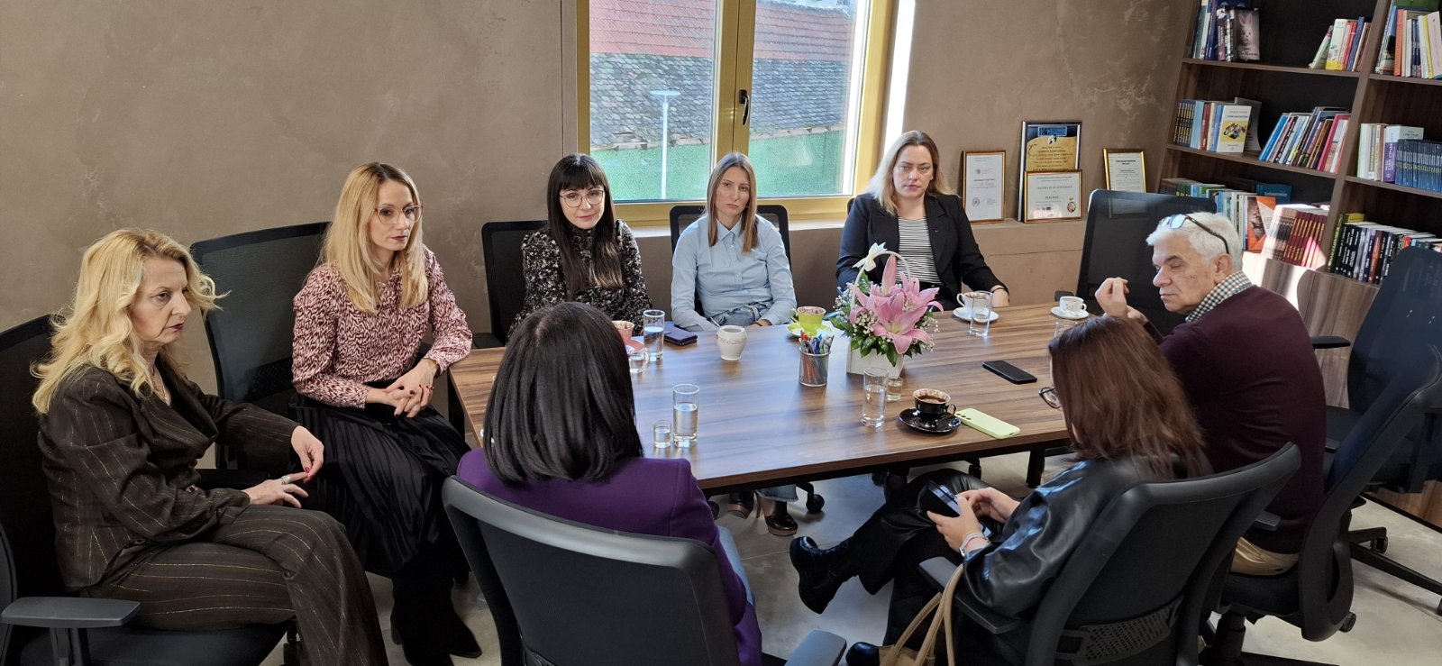 IMG-fba8503098f2885f0e2fcf5cee51666e-V